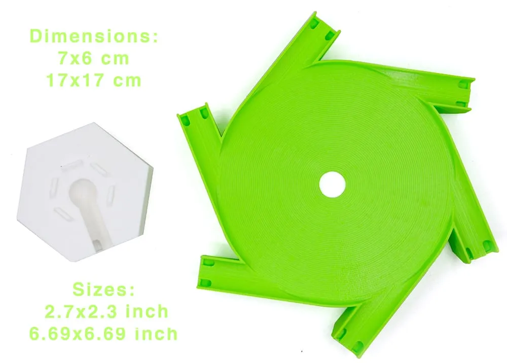 Méga toupie six entrées verte et son support blanc avec leurs dimensions : 17 × 17 cm et 7 × 6 cm